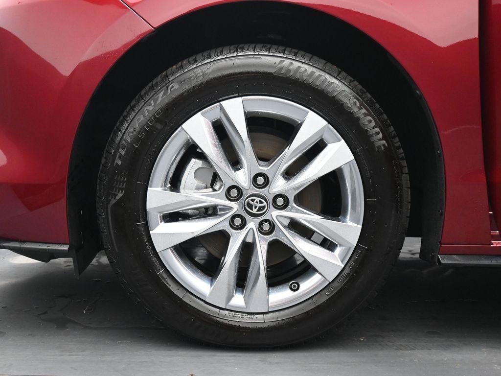 used 2025 Toyota Sienna car, priced at $54,576