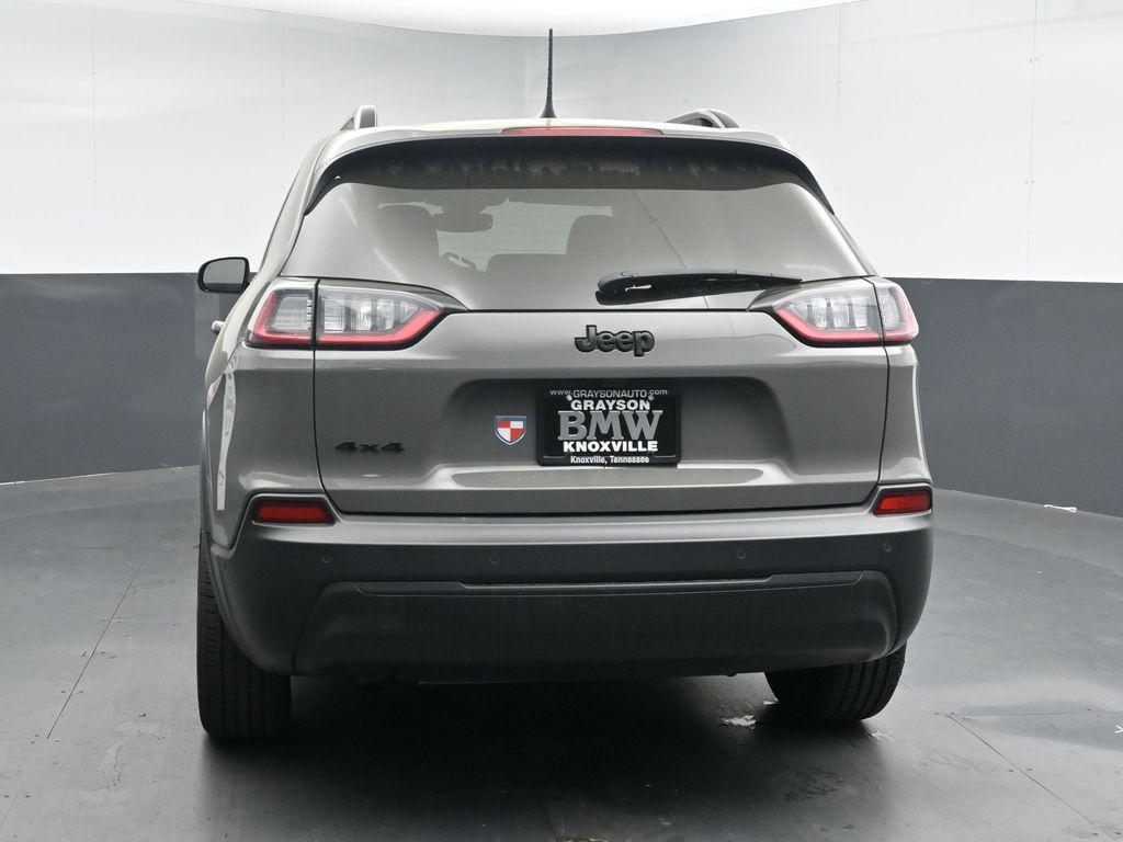 used 2023 Jeep Cherokee car, priced at $25,661