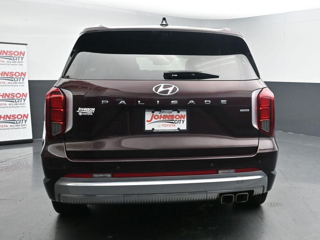 used 2024 Hyundai Palisade car, priced at $37,043