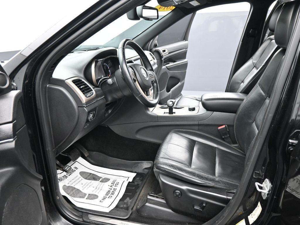 used 2014 Jeep Grand Cherokee car, priced at $10,783