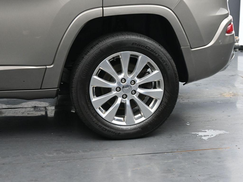 used 2017 Jeep Cherokee car, priced at $17,708