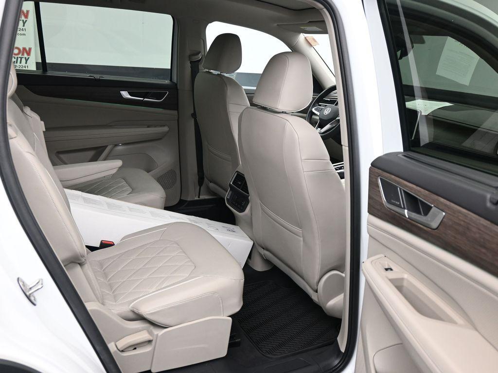 used 2024 Volkswagen Atlas car, priced at $35,992