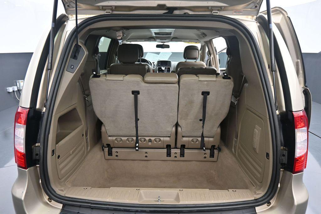 used 2014 Chrysler Town & Country car, priced at $7,198