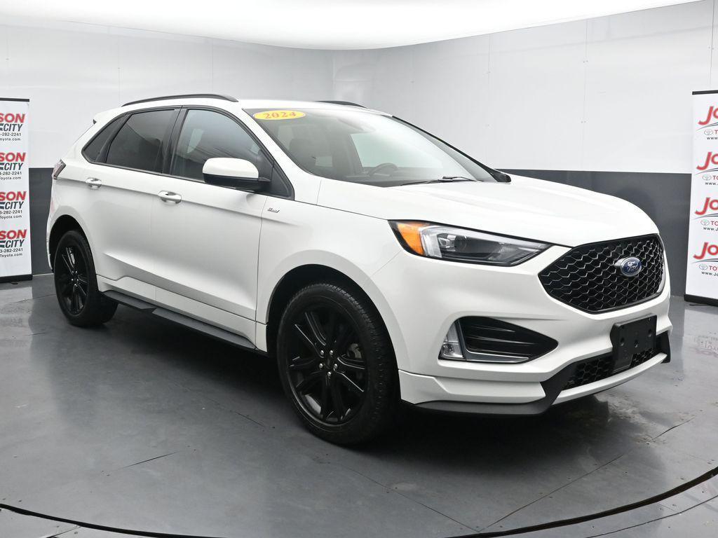 used 2024 Ford Edge car, priced at $32,182