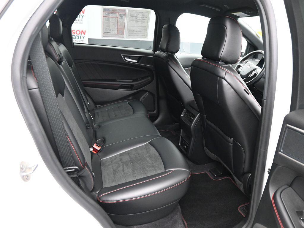 used 2024 Ford Edge car, priced at $32,182