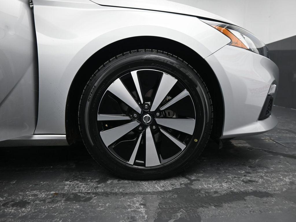 used 2022 Nissan Altima car, priced at $19,590