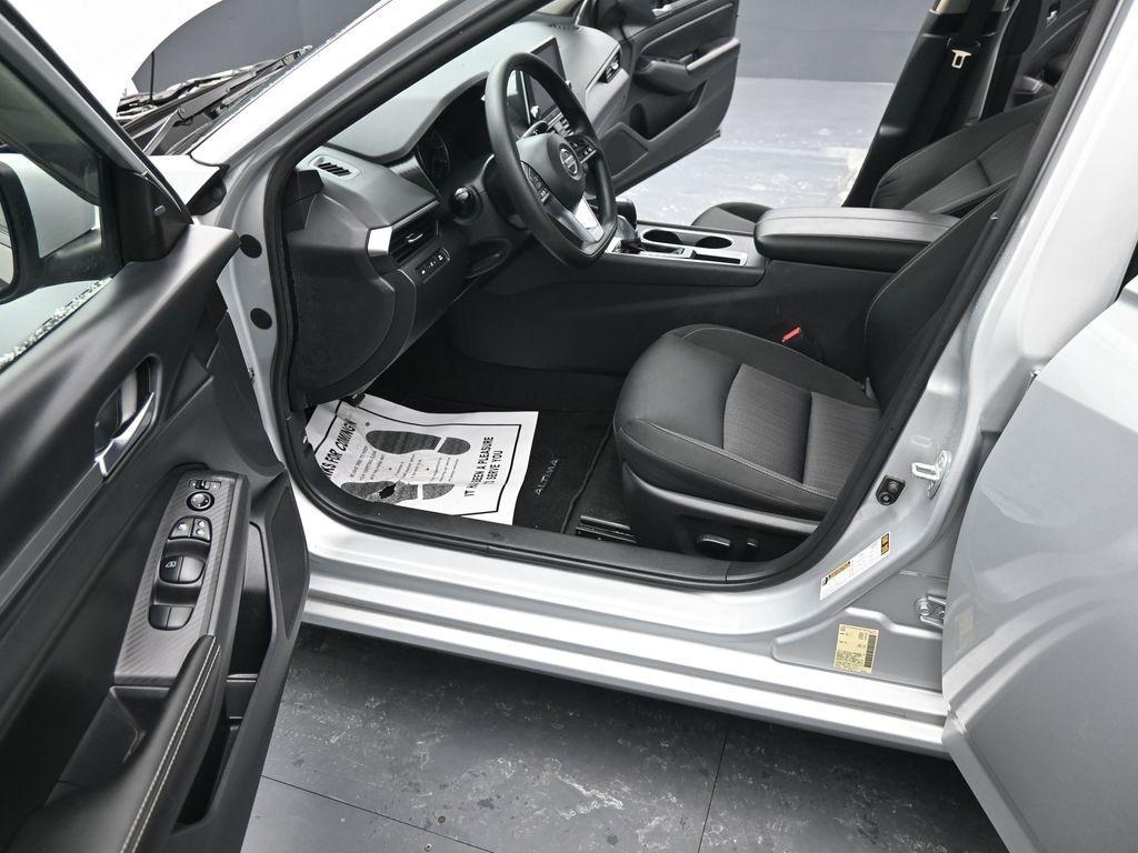 used 2022 Nissan Altima car, priced at $19,590
