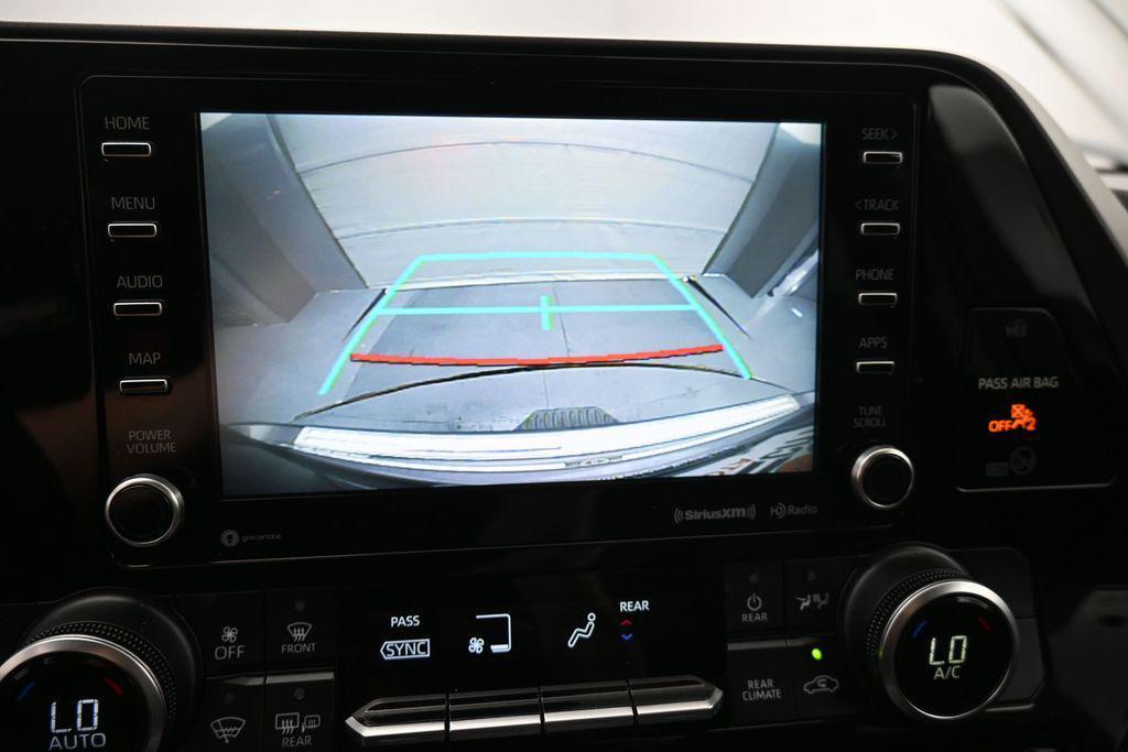 used 2020 Toyota Highlander car, priced at $22,461