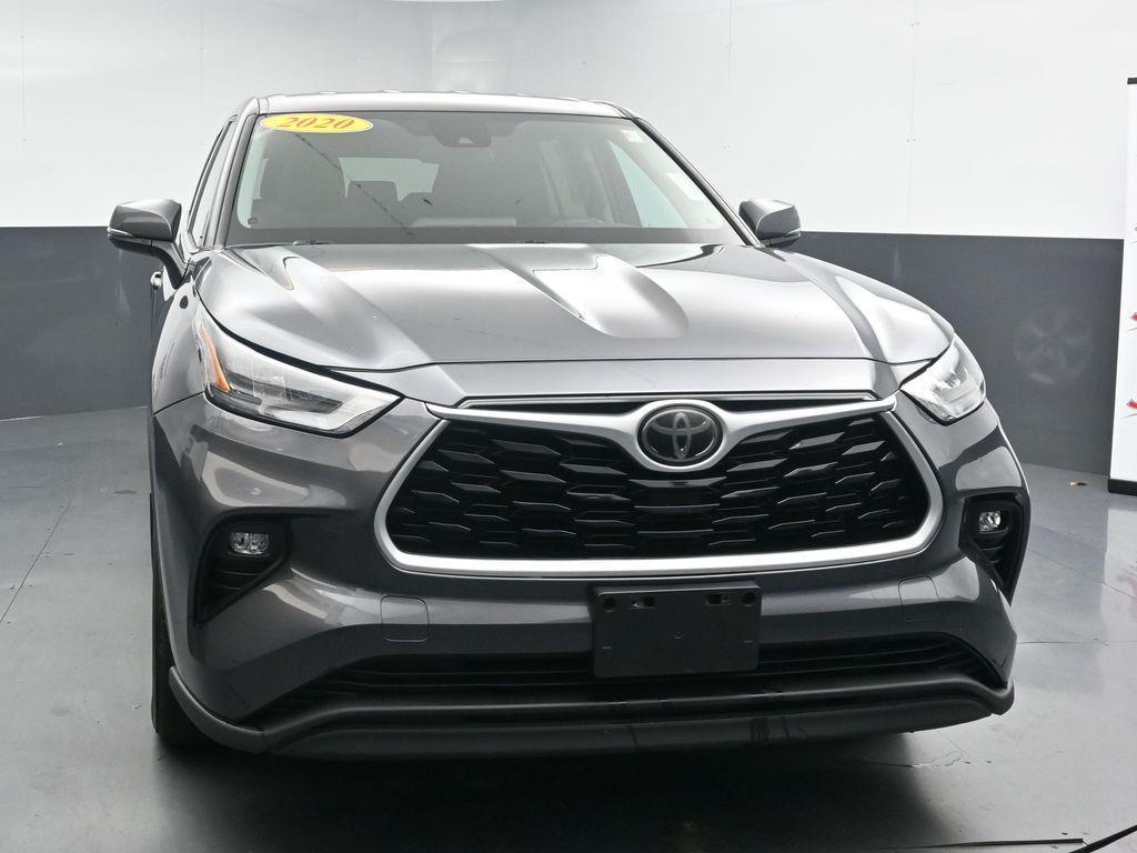 used 2020 Toyota Highlander car, priced at $22,461