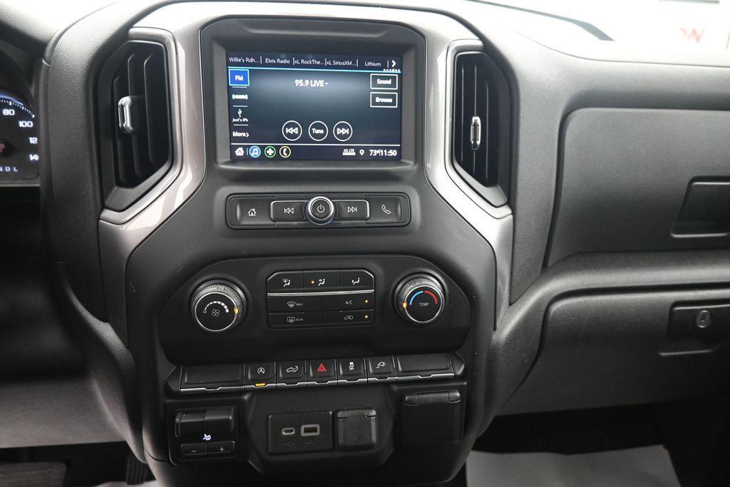 used 2021 Chevrolet Silverado 1500 car, priced at $30,941