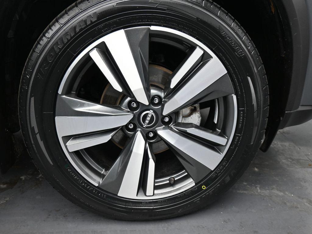 used 2023 Nissan Rogue car, priced at $23,085