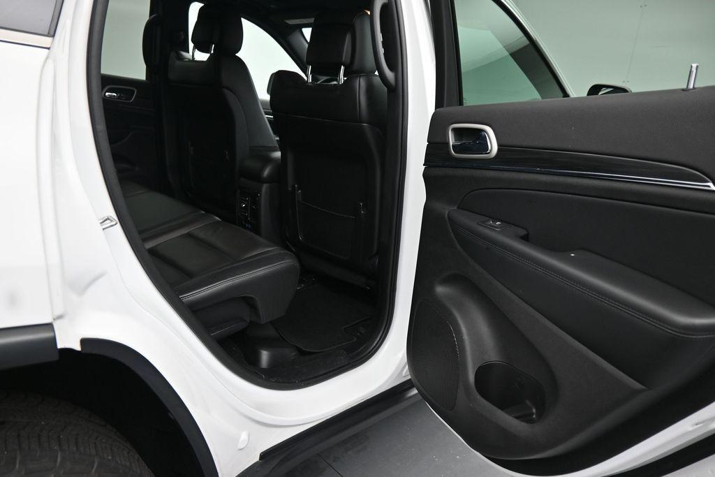 used 2020 Jeep Grand Cherokee car, priced at $25,600
