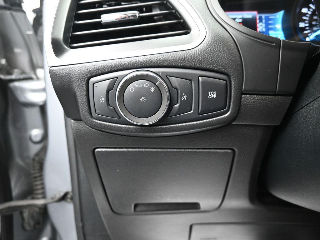 used 2022 Ford Edge car, priced at $21,191