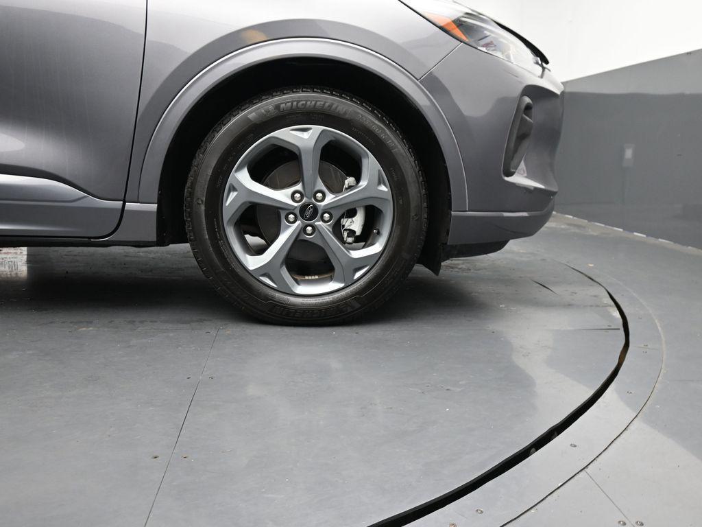 used 2024 Ford Escape car, priced at $20,655