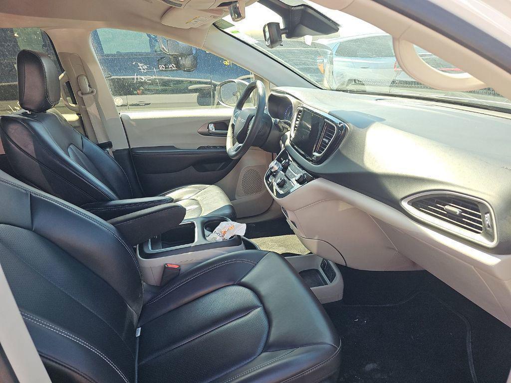 used 2023 Chrysler Pacifica car, priced at $26,936