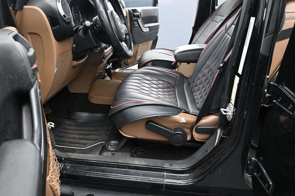 used 2013 Jeep Wrangler Unlimited car, priced at $14,683