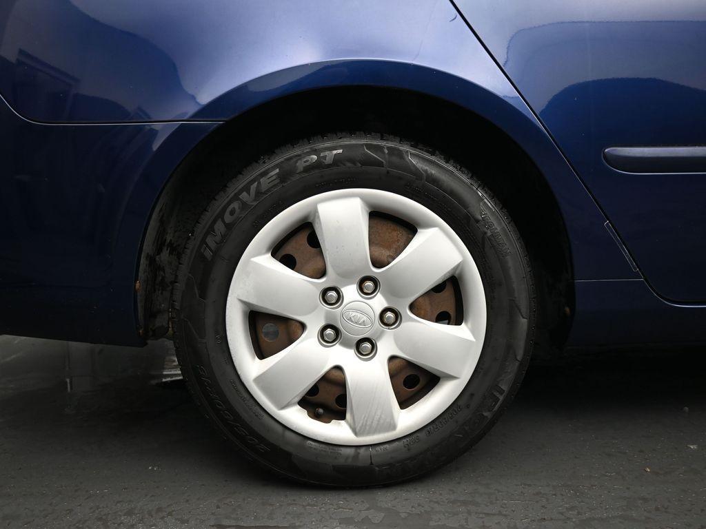 used 2007 Kia Optima car, priced at $4,200