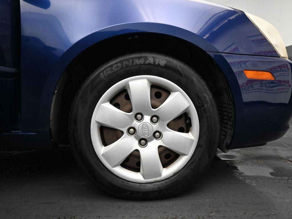 used 2007 Kia Optima car, priced at $4,200