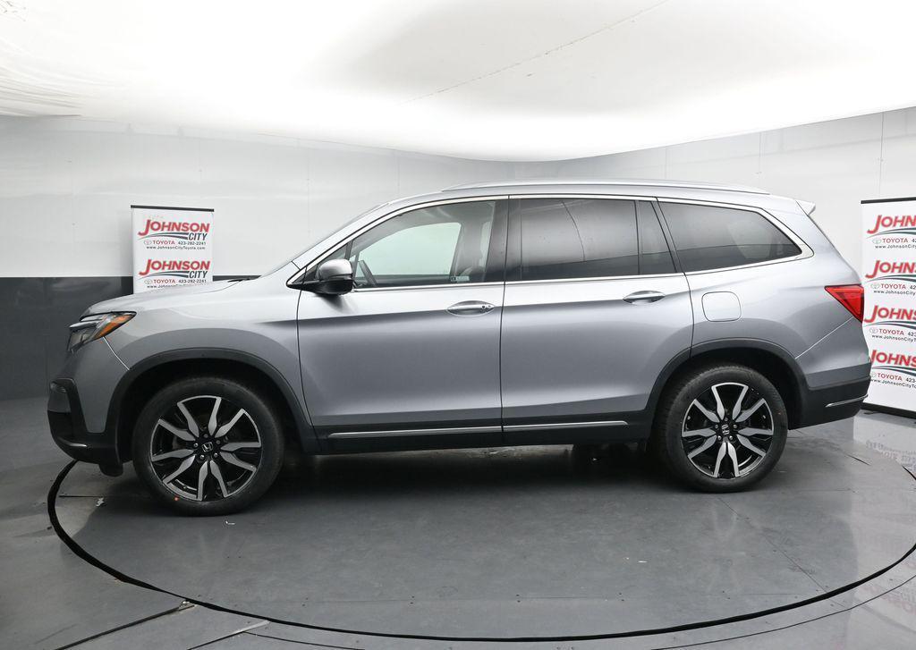used 2022 Honda Pilot car, priced at $36,000