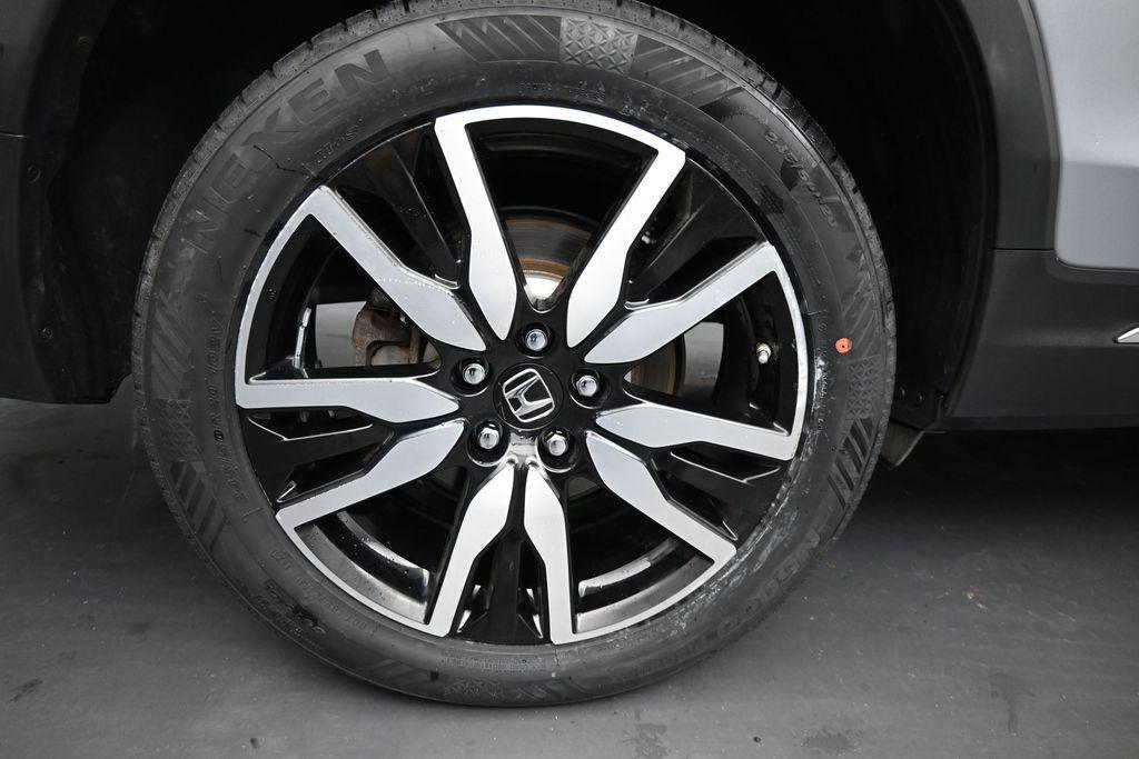 used 2022 Honda Pilot car, priced at $36,000