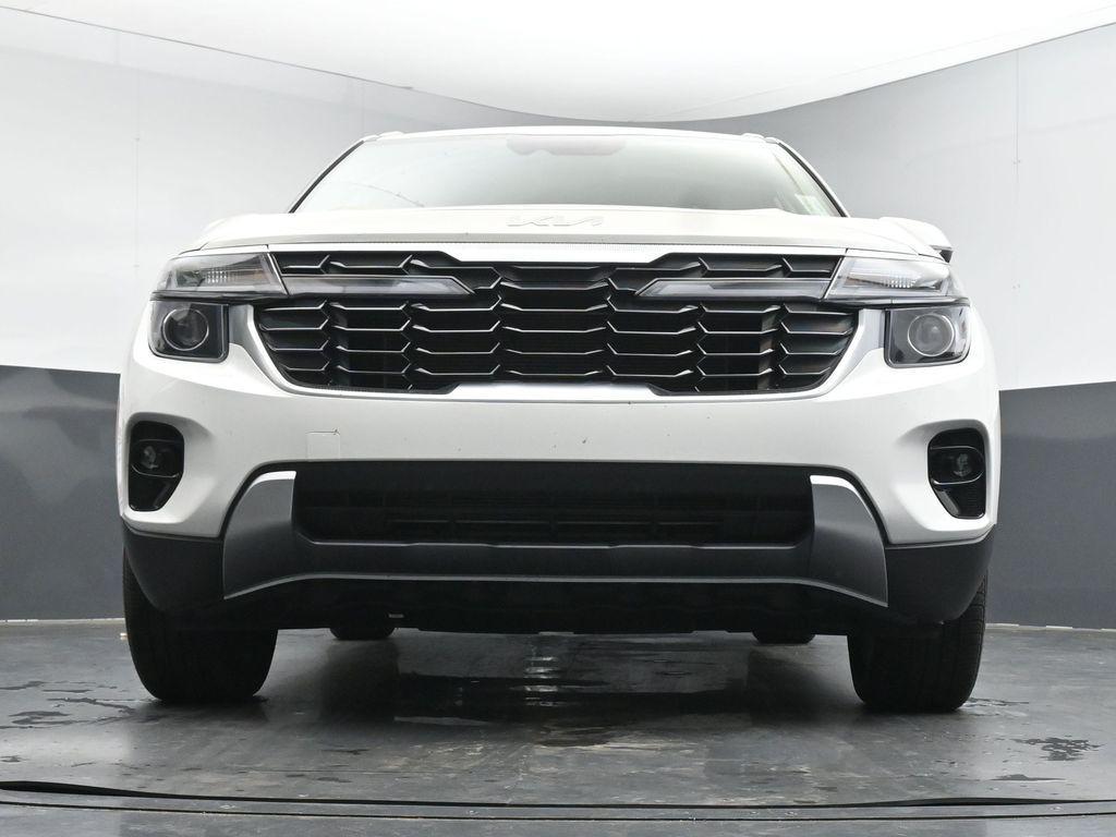 used 2025 Kia Seltos car, priced at $25,197