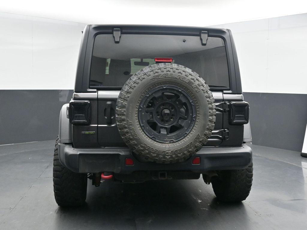 used 2020 Jeep Wrangler Unlimited car, priced at $31,177