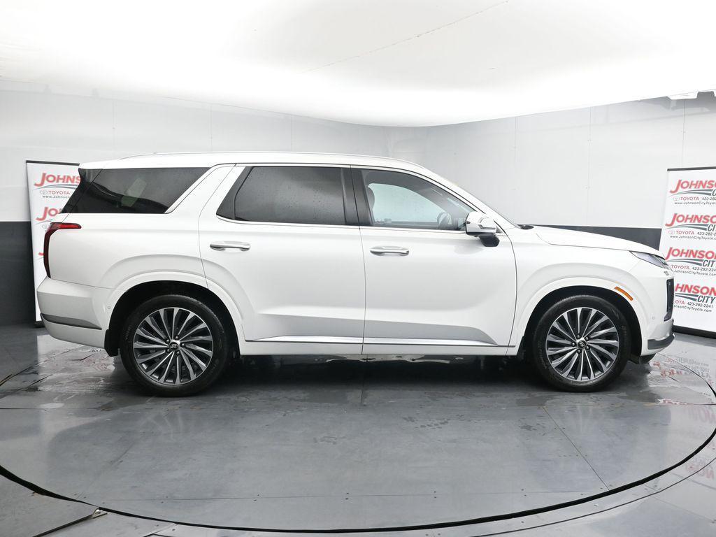 used 2025 Hyundai Palisade car, priced at $45,200