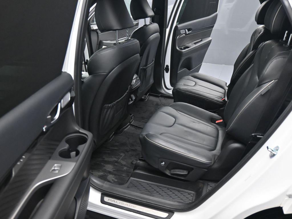 used 2025 Hyundai Palisade car, priced at $45,200