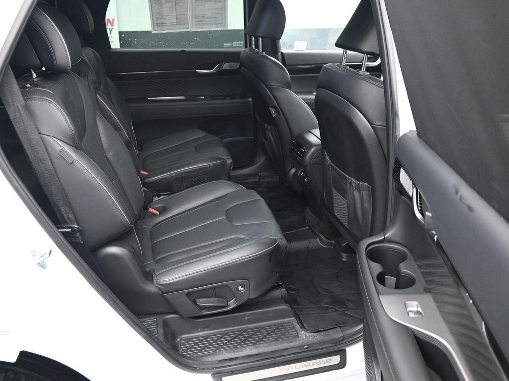 used 2025 Hyundai Palisade car, priced at $45,200