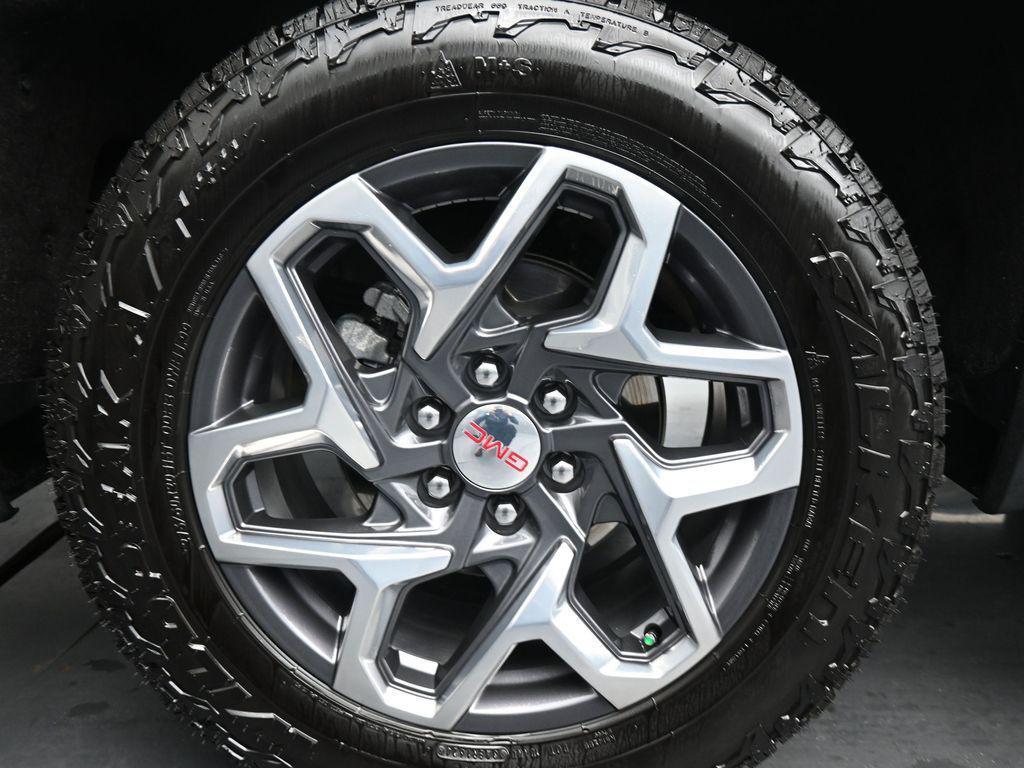 used 2024 GMC Sierra 1500 car, priced at $48,381