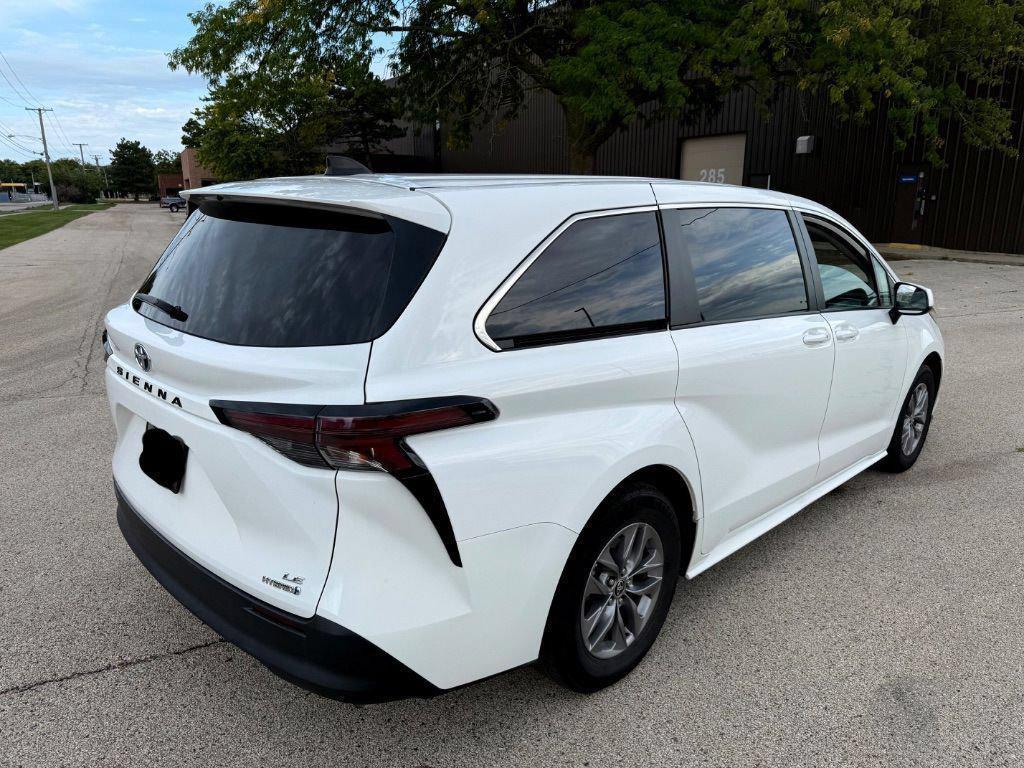 used 2024 Toyota Sienna car, priced at $38,714