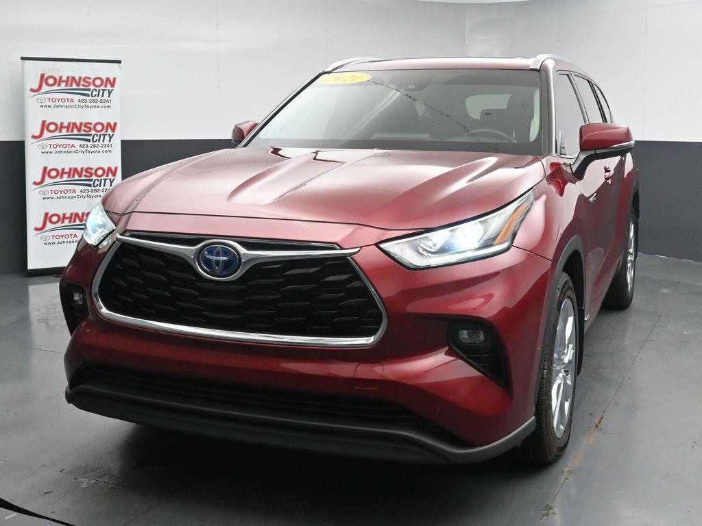 used 2021 Toyota Highlander Hybrid car, priced at $35,481