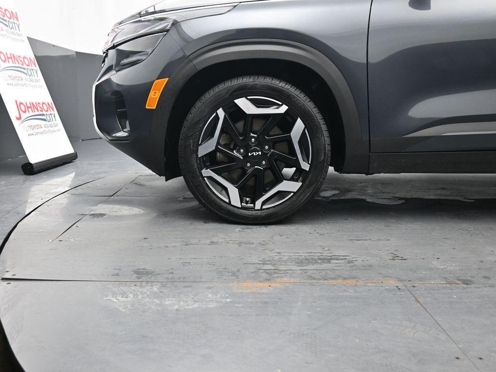 used 2024 Kia Seltos car, priced at $21,431