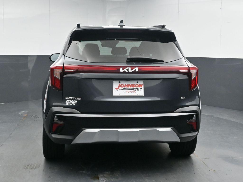 used 2024 Kia Seltos car, priced at $21,431