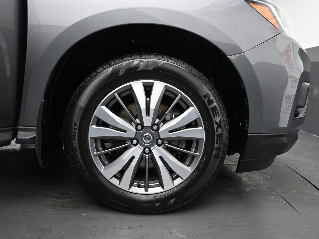 used 2020 Nissan Pathfinder car, priced at $12,026