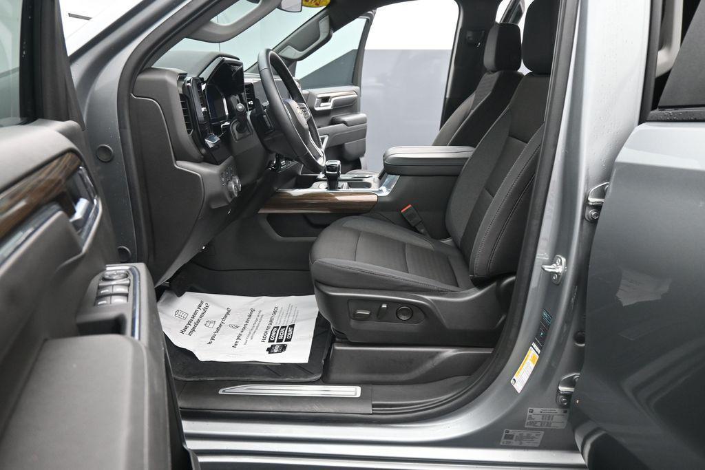 used 2025 Chevrolet Silverado 1500 car, priced at $47,505