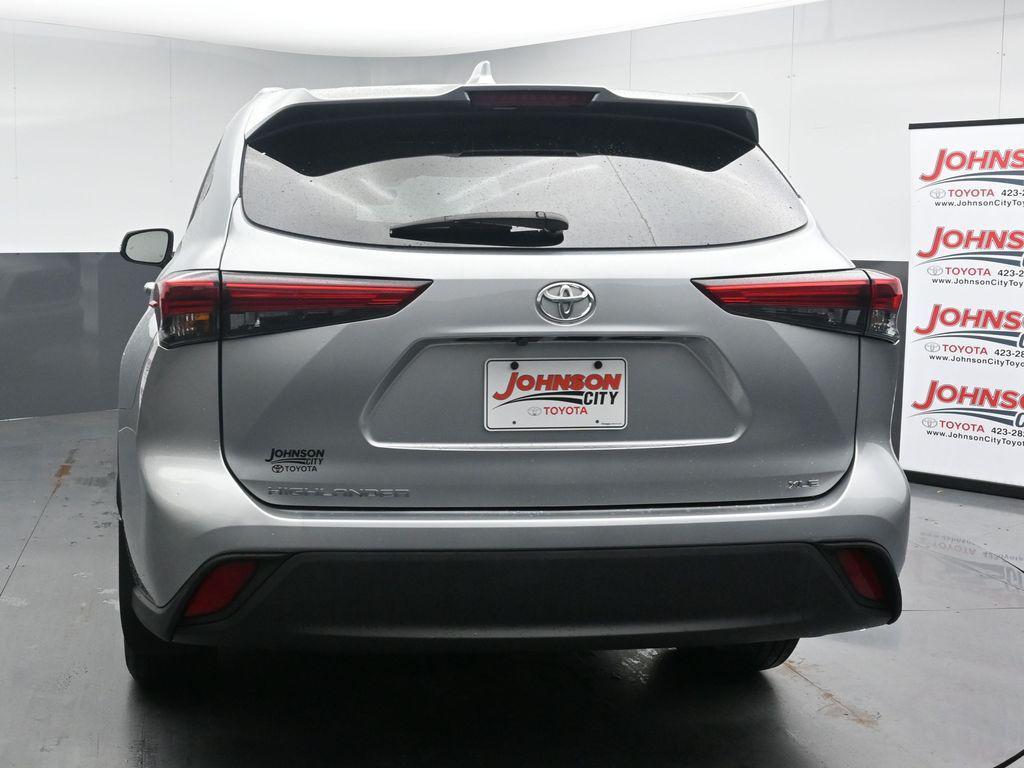 used 2023 Toyota Highlander car, priced at $37,930