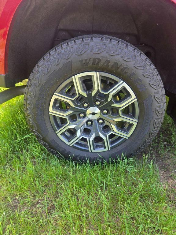used 2023 Chevrolet Colorado car, priced at $40,470