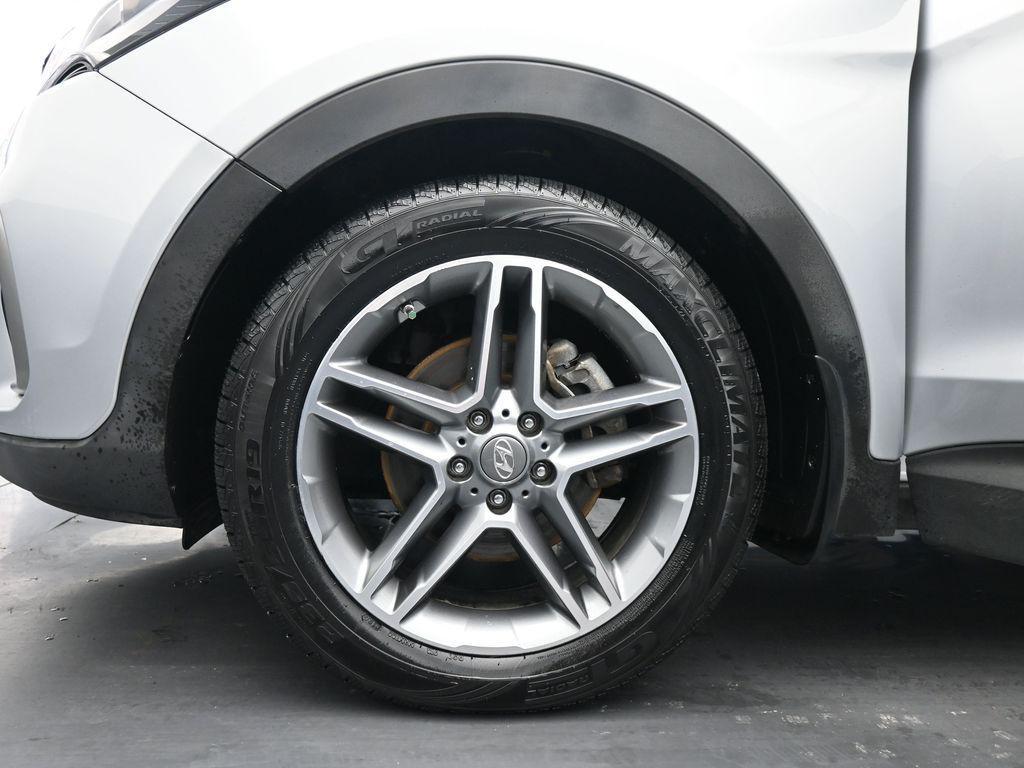 used 2017 Hyundai Santa Fe car, priced at $11,024