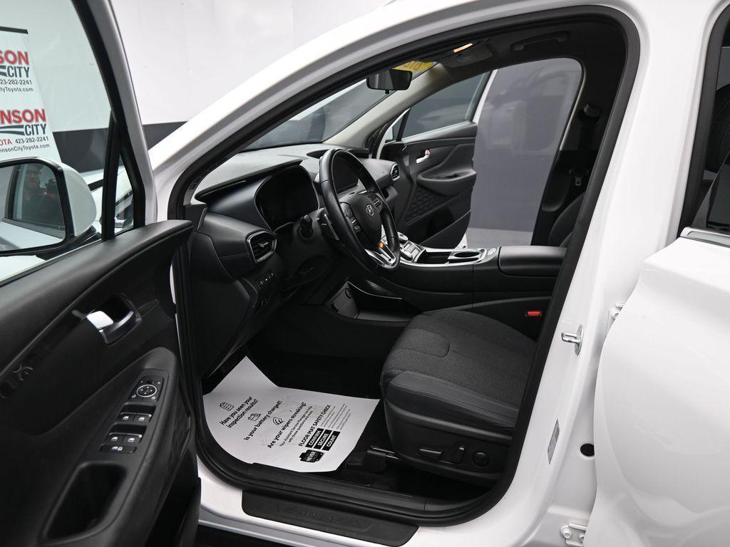 used 2023 Hyundai Santa Fe car, priced at $22,884