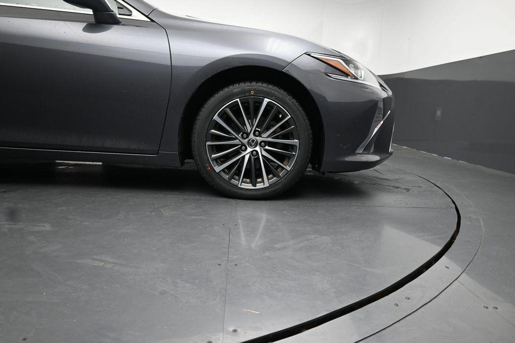 used 2023 Lexus ES 350 car, priced at $34,370