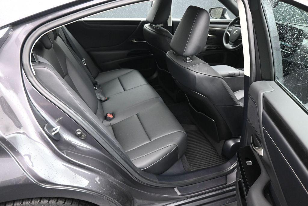 used 2023 Lexus ES 350 car, priced at $34,370