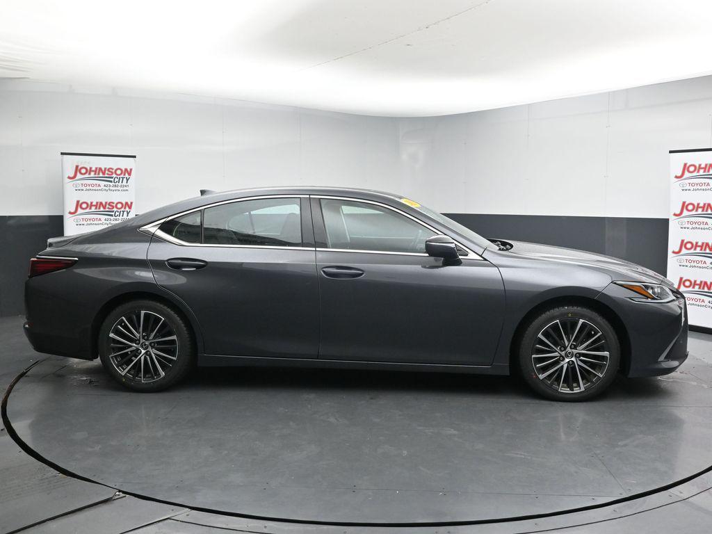 used 2023 Lexus ES 350 car, priced at $34,370