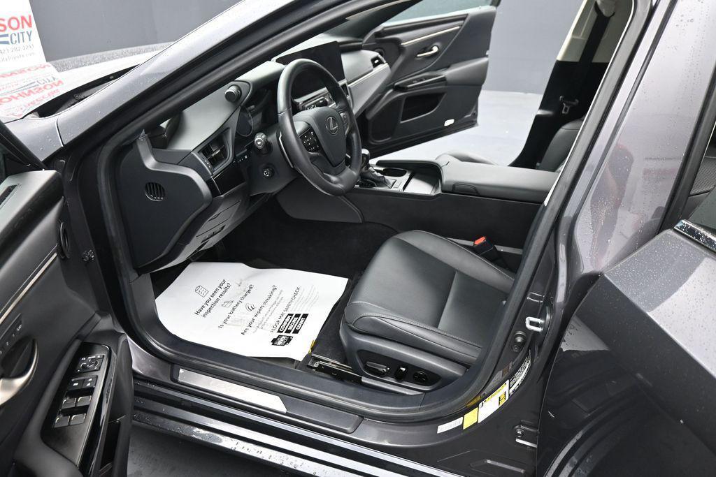 used 2023 Lexus ES 350 car, priced at $34,370