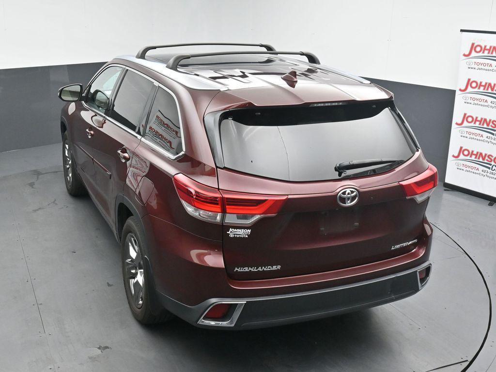 used 2018 Toyota Highlander car, priced at $28,603
