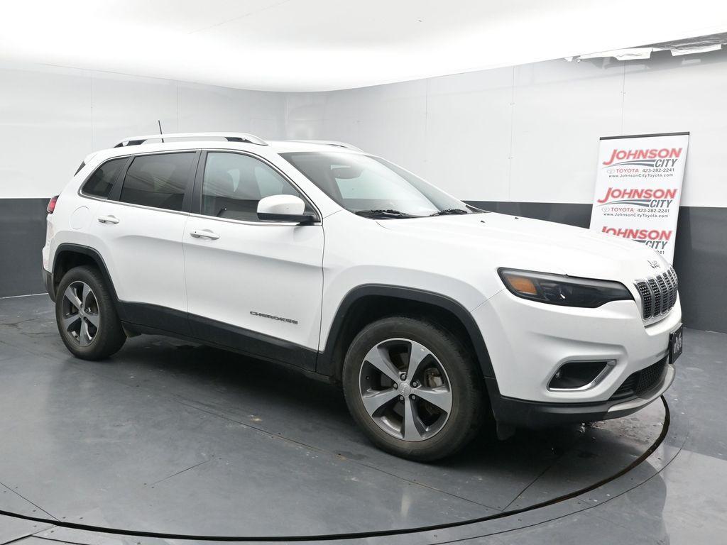 used 2019 Jeep Cherokee car, priced at $17,202