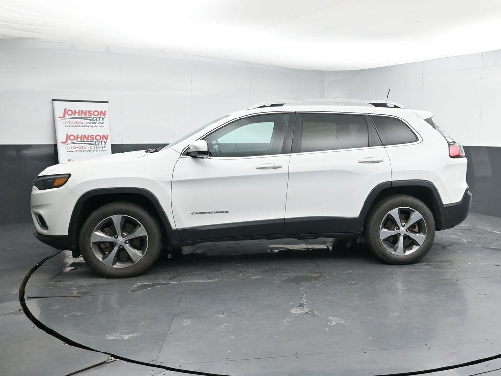 used 2019 Jeep Cherokee car, priced at $17,202