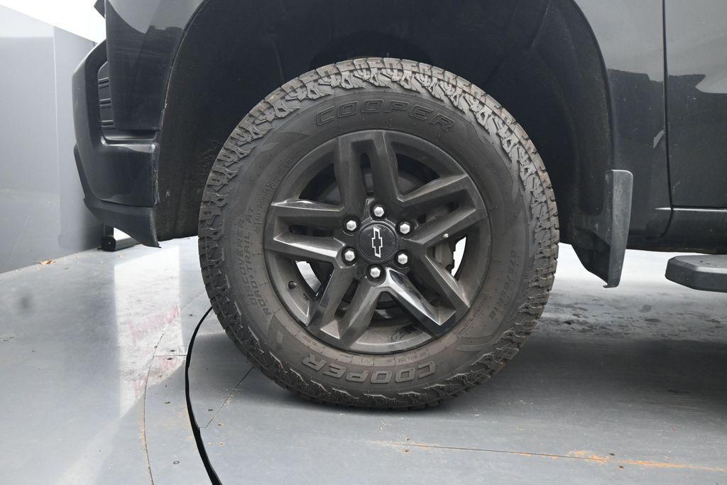 used 2021 Chevrolet Silverado 1500 car, priced at $38,341