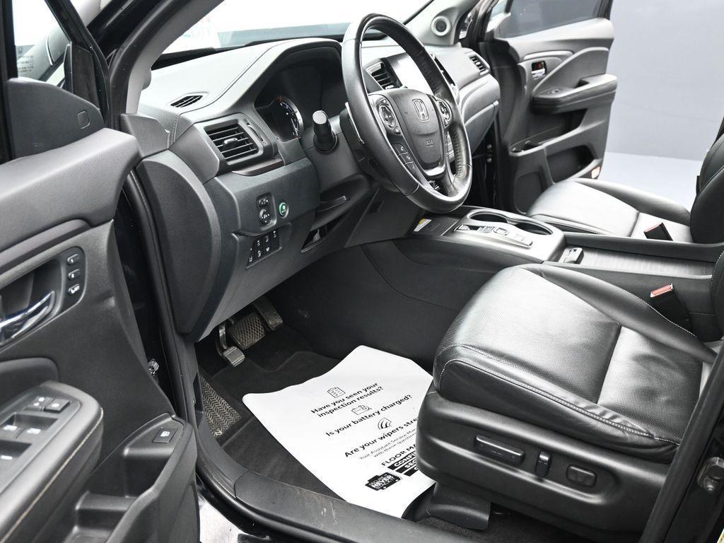 used 2023 Honda Ridgeline car, priced at $32,594