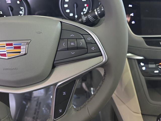 new 2026 Cadillac XT5 car, priced at $63,120